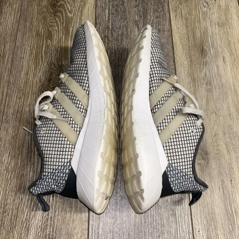 Adidas Men's US Size 7 Questar Flow K White Gray Running Sneaker Shoes